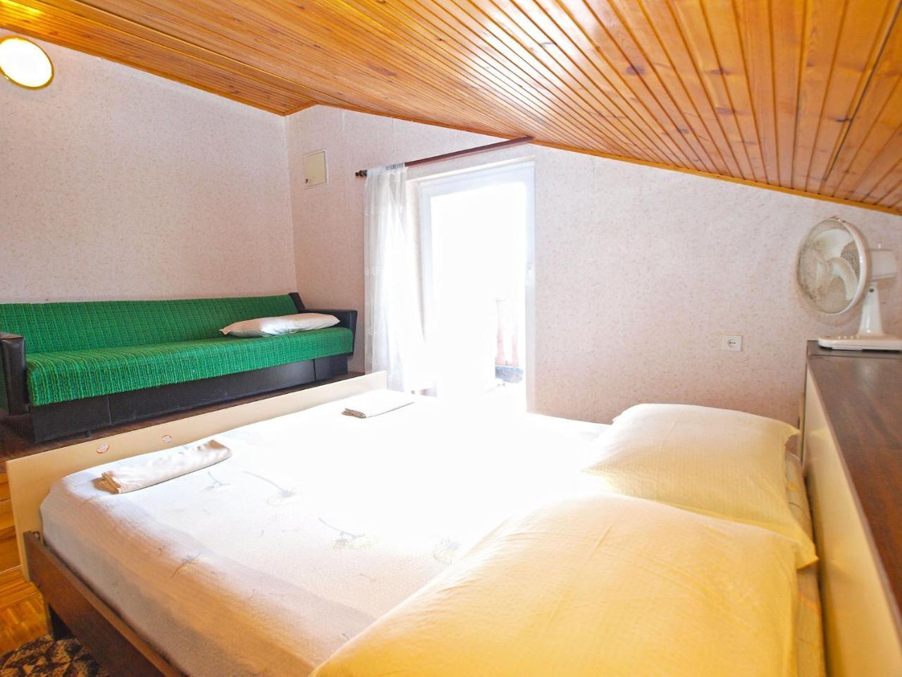 Rooms Antun 1238 Medulin Exterior photo