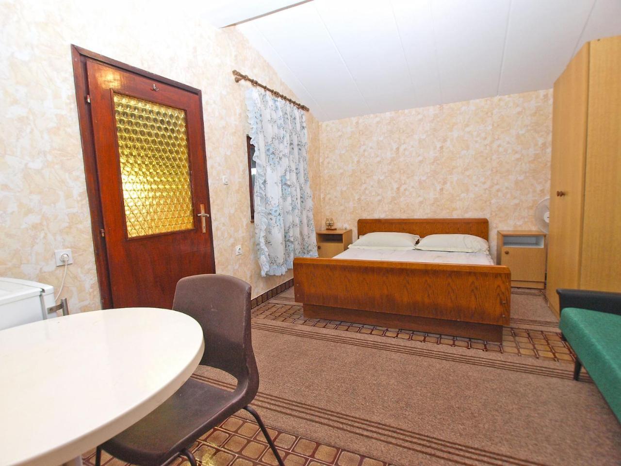 Rooms Antun 1238 Medulin Exterior photo